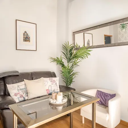 Beautiful And Bright- 1bd 1bth- Center Apartamento